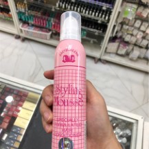 Bọt tạo kiểu Jacqualine hồng